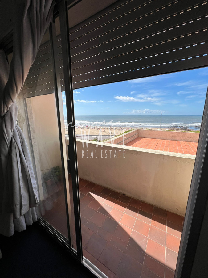 Apartamento ID.4136 - Península, monoambiente en alquiler anual o invernal. Servicio de mucama, terraza.