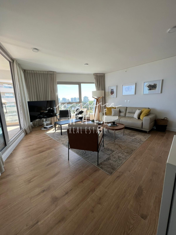 Apartamento ID.4138 - Trump Tower, 2 dormitorios, alquiler anual e invernal.