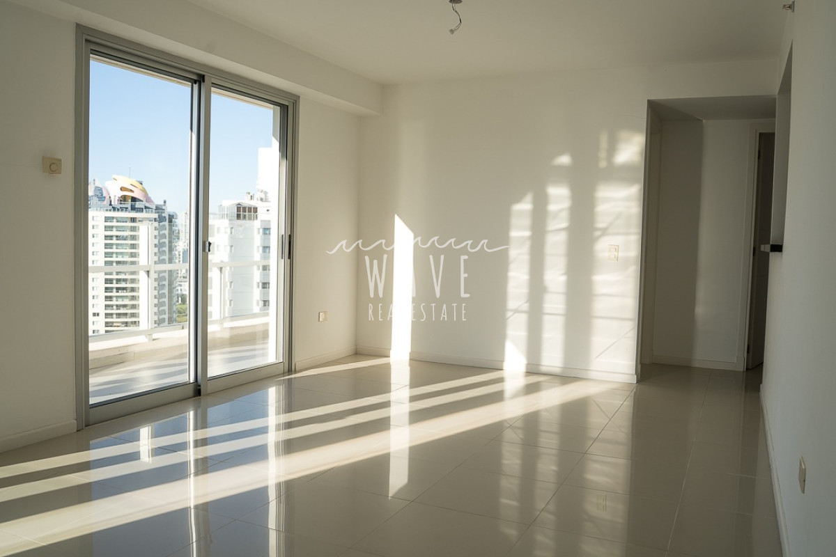 Apartamento ID.4920 - Venta de Apartamento Penthouse, de 3 dormitorios en La Pastora, con amenities