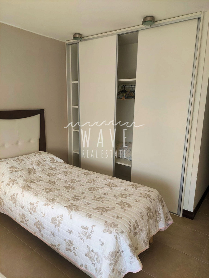 Apartamento ID.1675 - Venta apartamento de 2 dormitorios y 2 baños frente al mar en Manantiales, Punta del Este.