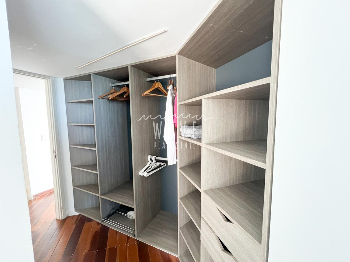 Apartamento ID.4507 - PENTHOUSE 4 dormitorios con dep completa Jacuzzi y barbacoa privada