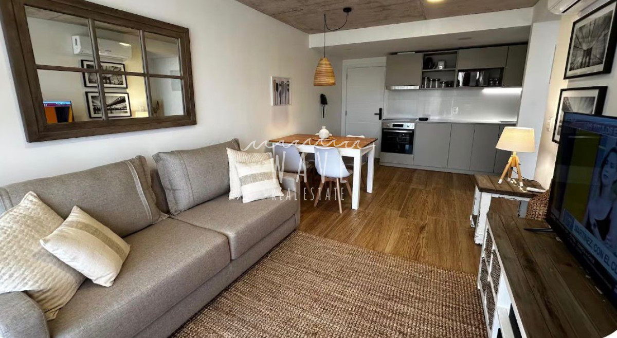 Apartamento ID.5610 - Venta de apartamento de 1 dormitorio en Playa Mansa, Punta del Este