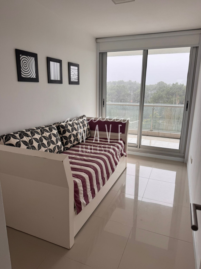 Apartamento ID.4970 - Venta departamento 2 dormitorios, Brava, Punta del Este 