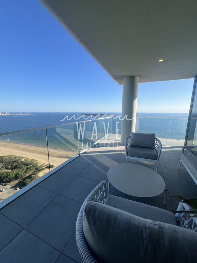 Apartamento ID.4765 - Venta Penthouse duplex, Playa Mansa, Punta del Este 