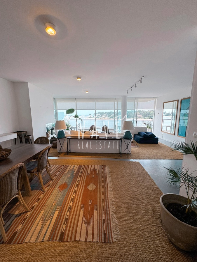 Apartamento ID.4370 - Venta y alquiler temporada apartamento de lujo con vista al mar 