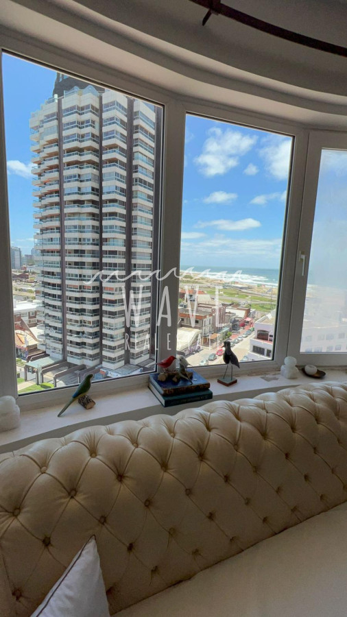 Apartamento ID.3965 - Venta de apartamento en Península, edificio emblemático, 3 dormitorios, reciclado.