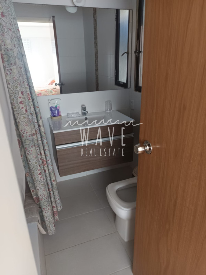 Apartamento ID.5560 - Venta de apartamento de 3 dormitorios en Playa Brava, Punta del Este