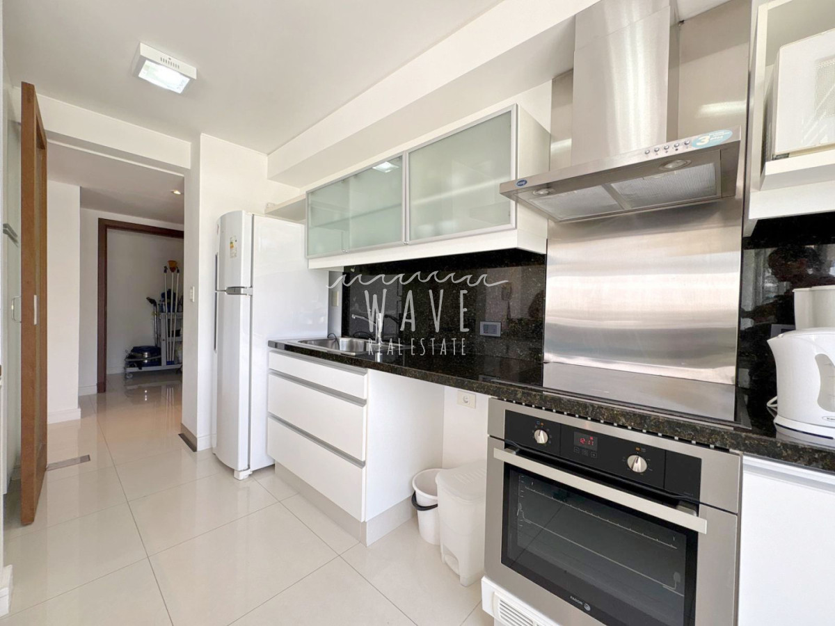 Apartamento ID.5366 - Venta Alquiler temporal Departamento dos dormitorios Playa brava