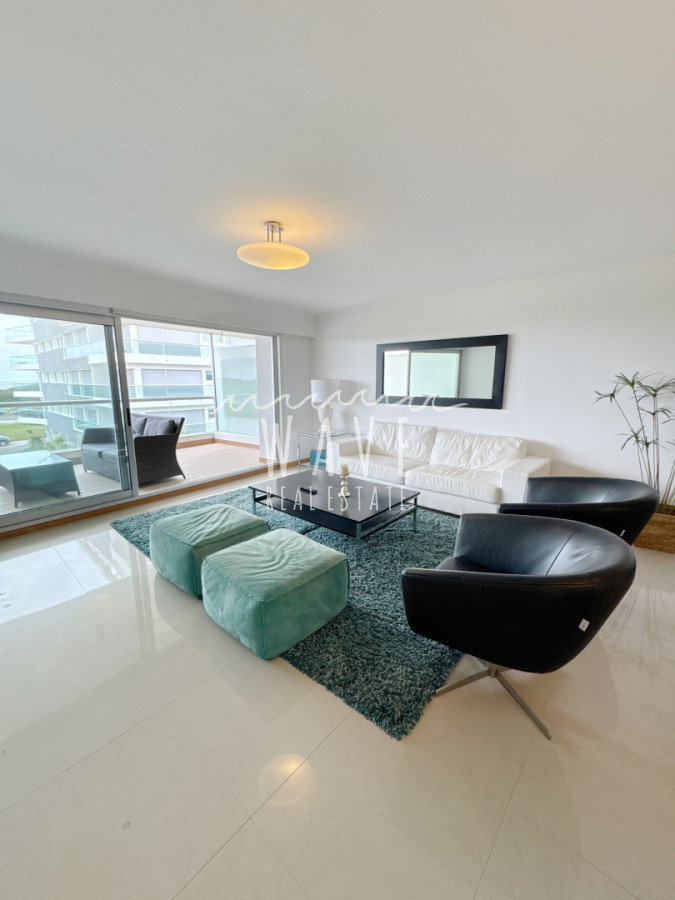 Apartamento ID.5113 - Alquiler de verano, apartamento de 2 dormitorios en suite, Playa Brava Punta del Este