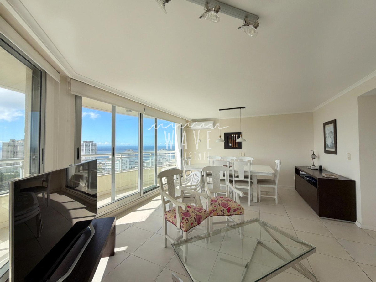 Apartamento ID.5457 - Venta Ocean Drive Piso Alto 3 dorm en suite
