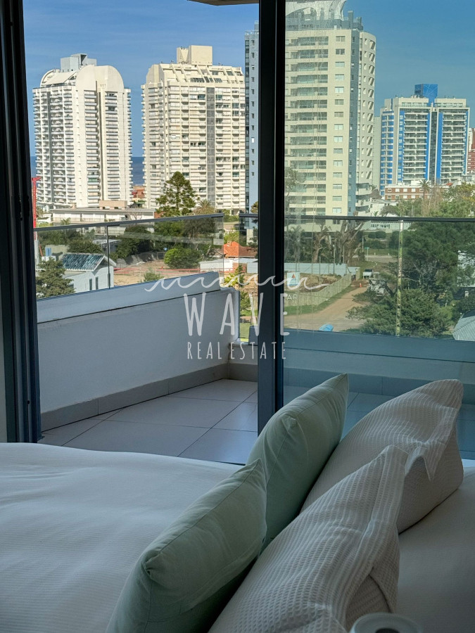Apartamento ID.4862 - Venta departamento dos dormitorios, Torre Esmeralda Playa Brava, Punta del Este 