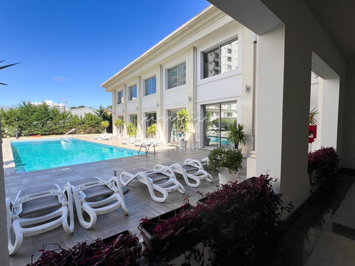 Apartamento ID.5027 - Venta en exclusividad, apartamento de 3 dormitorios en Punta del Este