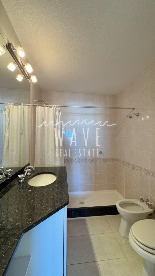 Apartamento ID.4844 - Venta de apartamento 3 dormitorios frente a punta shopping