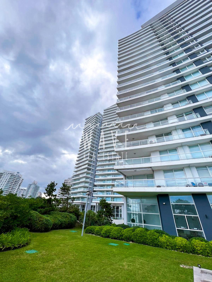 Apartamento ID.4157 - Venta departamento 1 Dorm, Punta del Este, Playa brava
