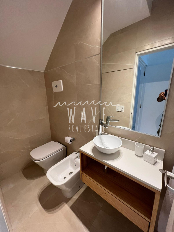 Apartamento ID.4310 - LA BARRA, a metros del agua, 3 dormitorios, 3 baños, terraza.
