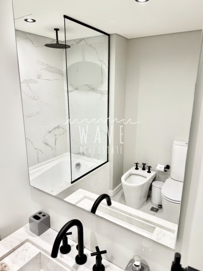 Apartamento ID.4270 - Venta de Apartamento, 3 dormitorios en suite en Manantiales, edificio con amenities