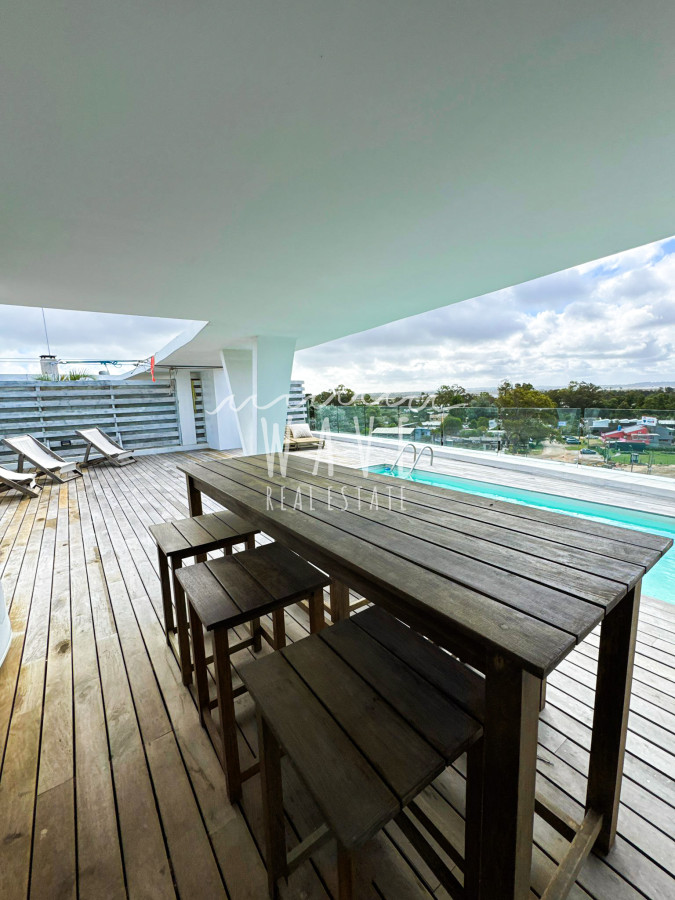 Apartamento ID.4945 - Espectacular penthouse en alquiler y venta la barra 