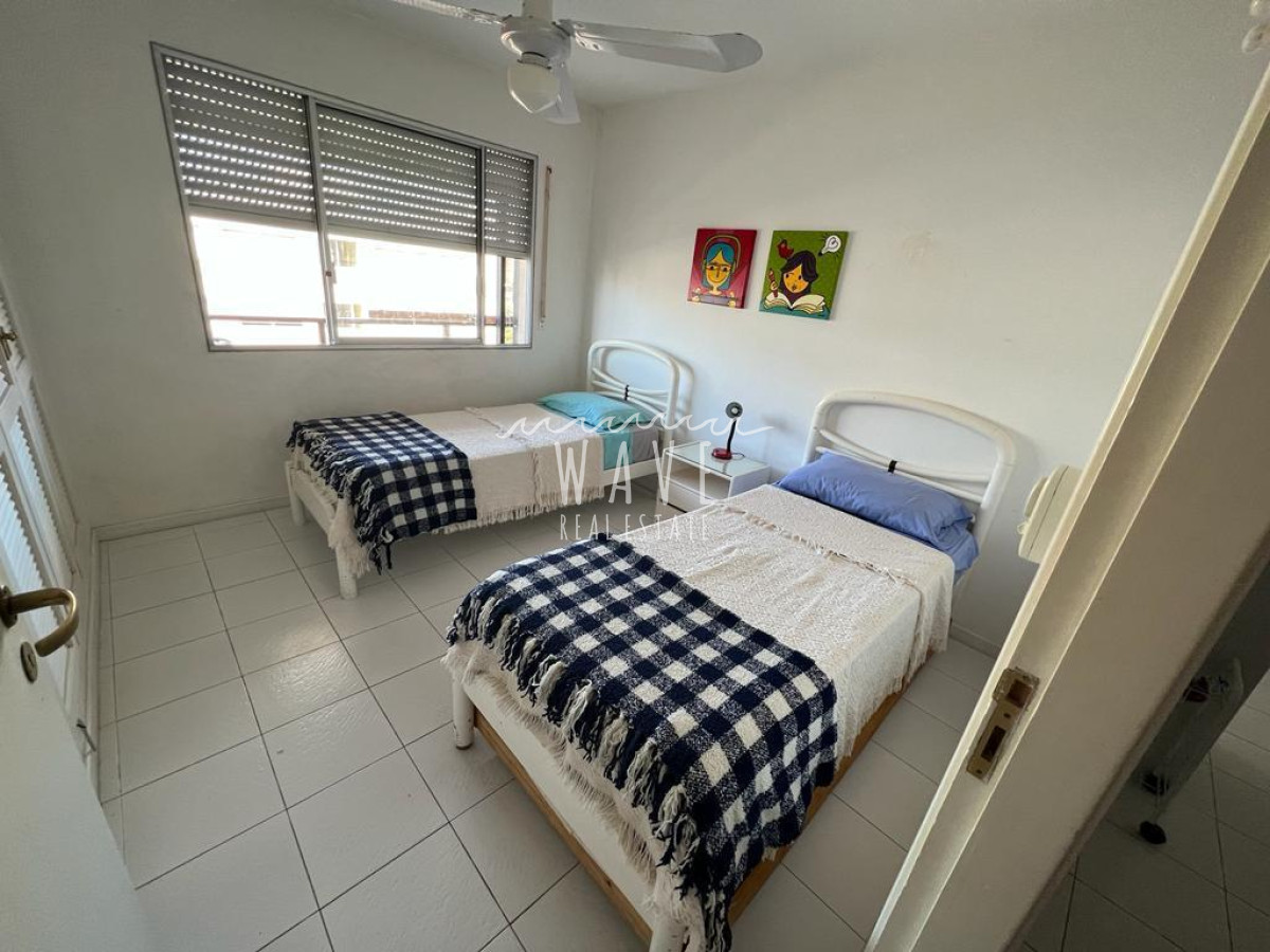 Apartamento ID.1519 - Península, 2 dormitorios, terraza. Oportunidad!