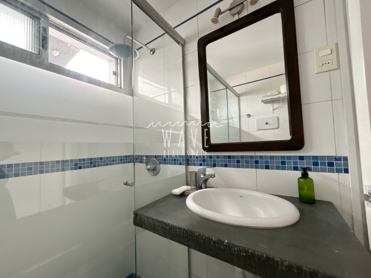 Apartamento ID.5137 - Alquiler temporal, apartamento 3 dormitorios, Playa Mansa Punta del Este 