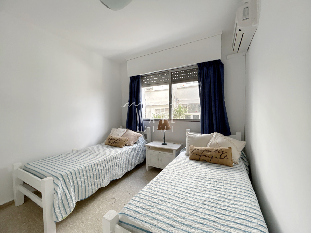 Apartamento ID.5137 - Alquiler temporal, apartamento 3 dormitorios, Playa Mansa Punta del Este 