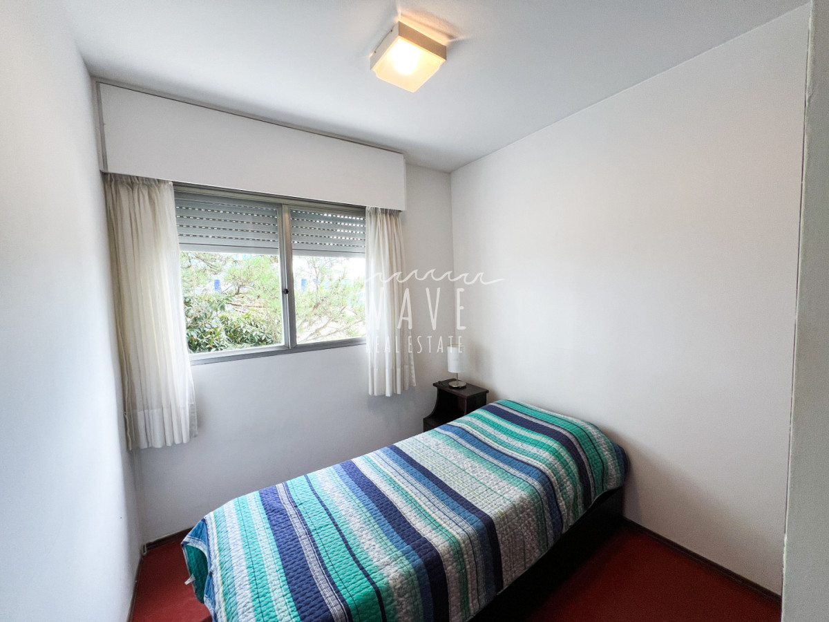 Apartamento ID.5416 - Oportunidad apartamento 3 dormitorios primera línea playa mansa 