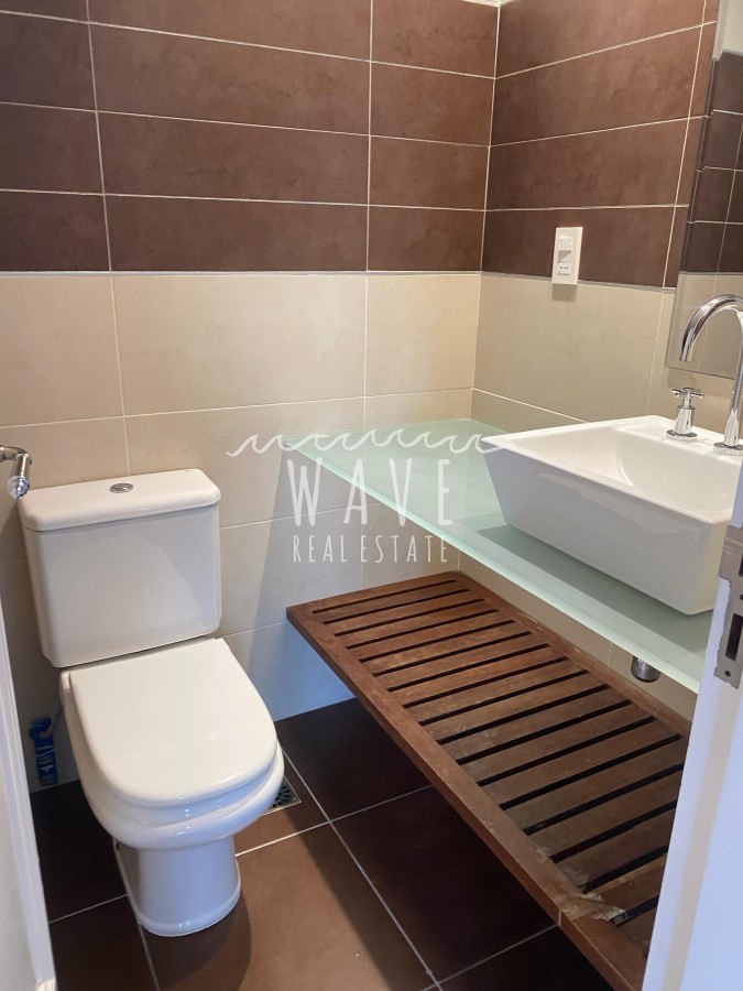 Apartamento ID.4882 - Venta de  Apartamento, con 1 dormitorio, en Playa Brava, con amenities