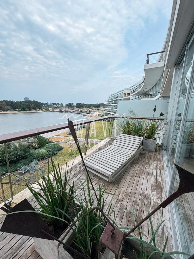 Apartamento ID.4370 - Venta y alquiler temporada apartamento de lujo con vista al mar 
