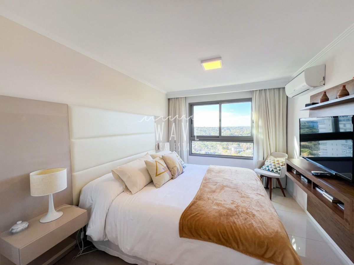 Apartamento ID.5027 - Venta en exclusividad, apartamento de 3 dormitorios en Punta del Este