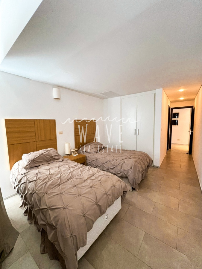 Apartamento ID.4315 - Penthouse en alquiler en exclusiva Torre Delamar.