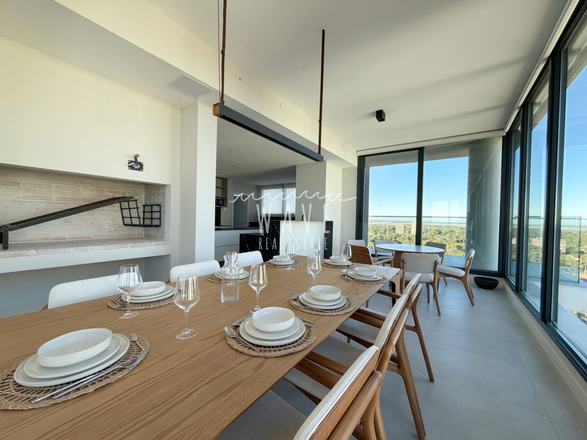 Apartamento ID.4765 - Venta Penthouse duplex, Playa Mansa, Punta del Este 