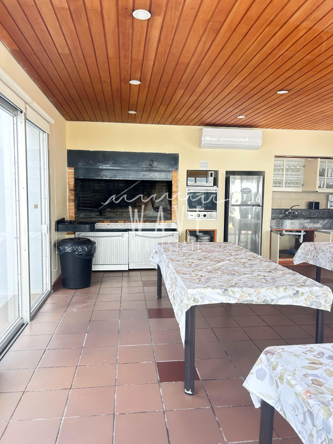 Apartamento ID.4752 - Venta y alquiler departamento 2 dormitorios Punta del Este 