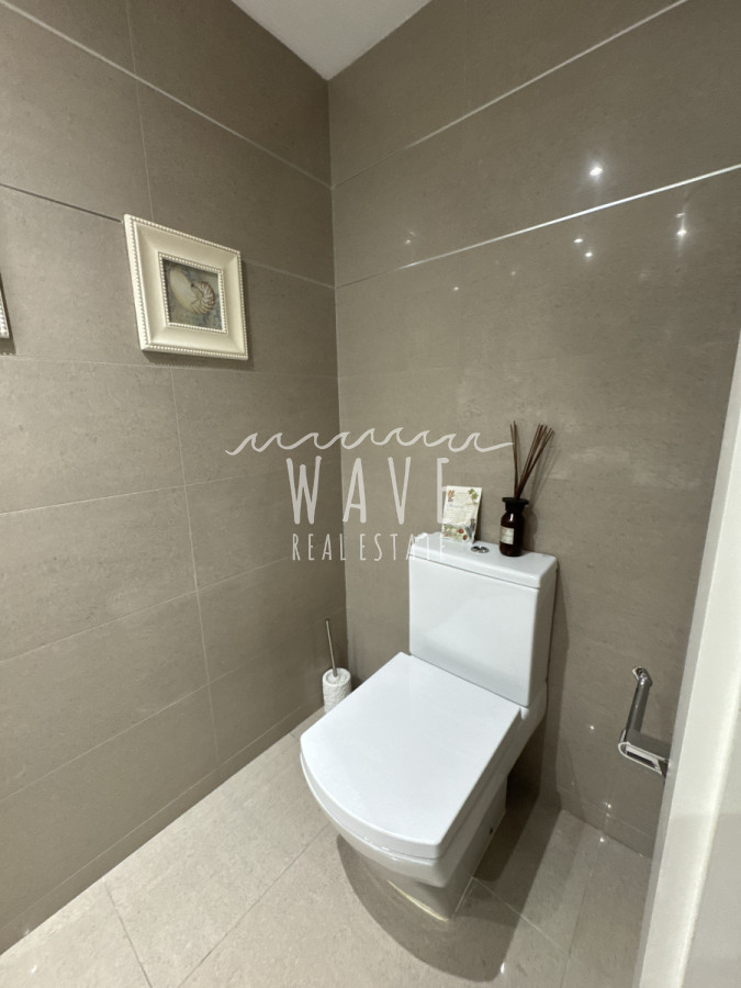 Apartamento ID.5021 - Alquiler temporal departamento Playa Mansa, 3 dormitorios y dependencia, Punta del este 