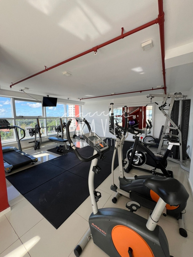 Apartamento ID.4210 - Venta de apartamento 2 dormitorios , torre con servicios en Av. Roosevelt