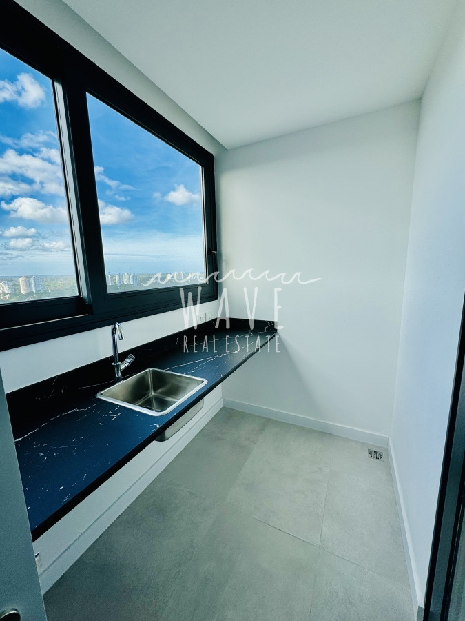 Apartamento ID.4107 - Venta Espectacular Penthouse, primera fila playa mansa