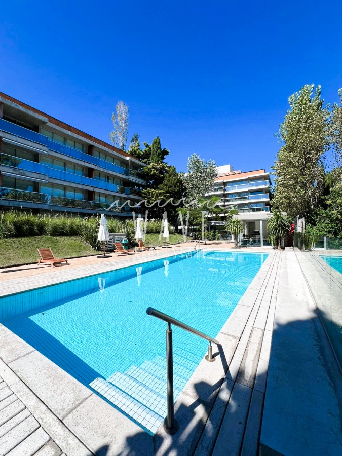 Apartamento ID.4198 - Hermoso apartamento esquinero 2 dormitorios, complejo con amenities