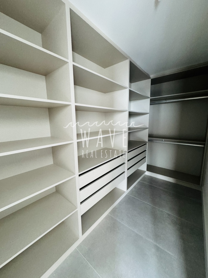 Apartamento ID.4107 - Venta Espectacular Penthouse, primera fila playa mansa