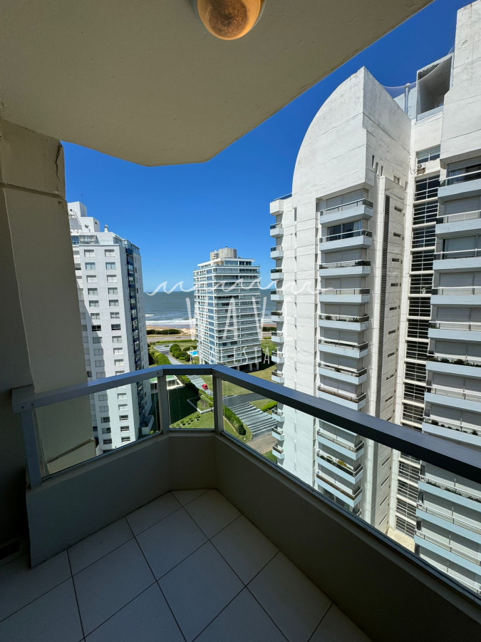 Apartamento ID.4576 - Brava, zona Chiverta, Pda 3, 2 dormitorios y servicio, cerca de la playa