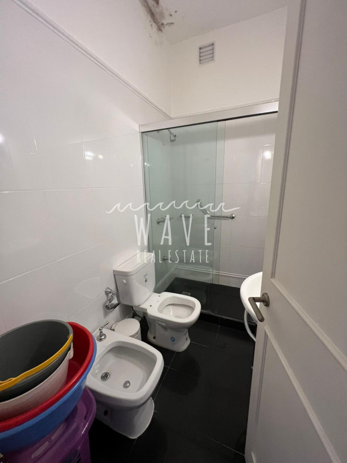 Apartamento ID.3965 - Venta de apartamento en Península, edificio emblemático, 3 dormitorios, reciclado.