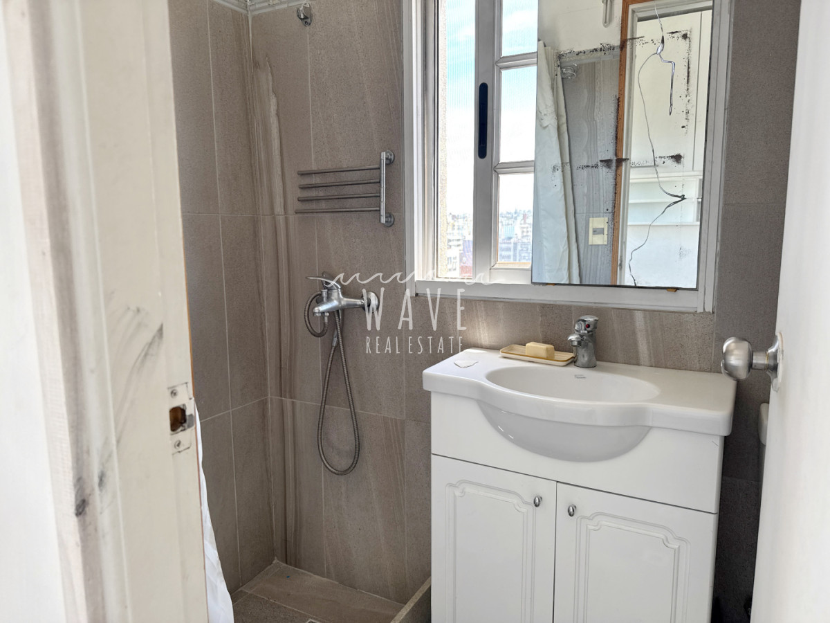 Apartamento ID.5139 - Alquiler anual, Apartamento de 1 dormitorio y medio en Pocitos