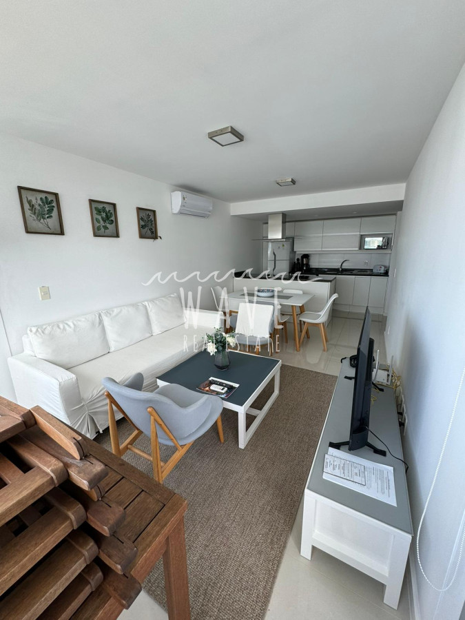 Apartamento ID.4521 - Brava, Pda 6. Edificio Full Amenities. 2 dormitorios, 2 baños. Servicio de playa y limpieza semanal.