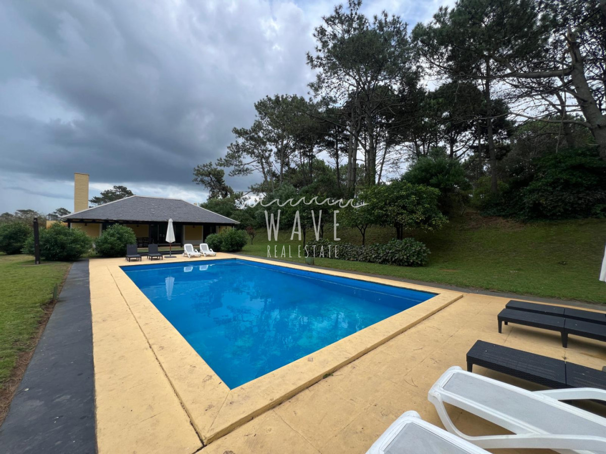 Apartamento ID.5570 - Venta de apartamento de 2 dormitorios en Rincón del Indio