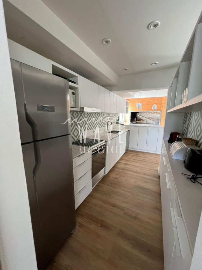 Apartamento ID.4312 - La Barra, a metros del agua, 3 suites, terraza con parrillero, mirador al mar.
