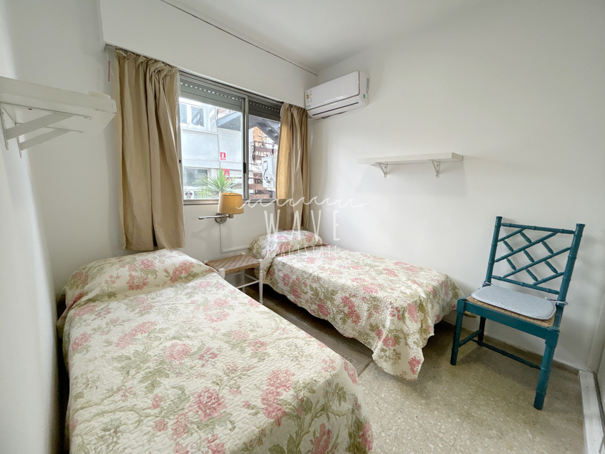 Apartamento ID.5137 - Alquiler temporal, apartamento 3 dormitorios, Playa Mansa Punta del Este 