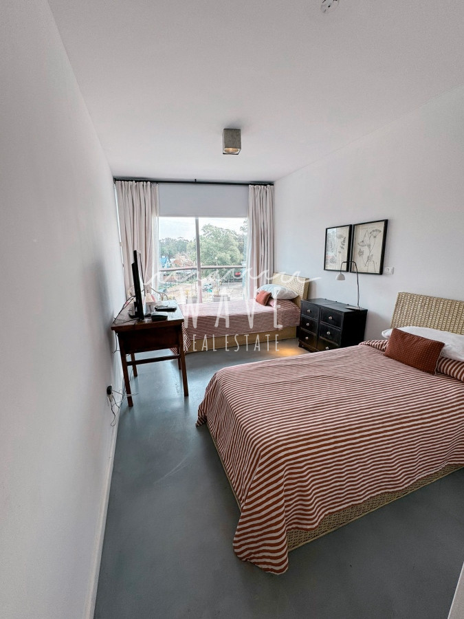 Apartamento ID.4370 - Venta y alquiler temporada apartamento de lujo con vista al mar 