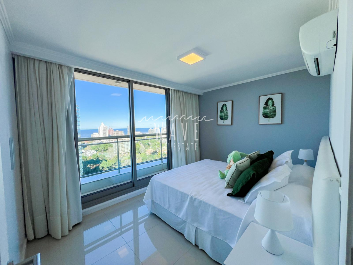 Apartamento ID.5027 - Venta en exclusividad, apartamento de 3 dormitorios en Punta del Este