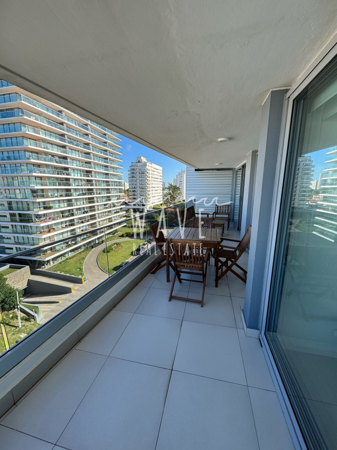 Apartamento ID.4862 - Venta departamento dos dormitorios, Torre Esmeralda Playa Brava, Punta del Este 