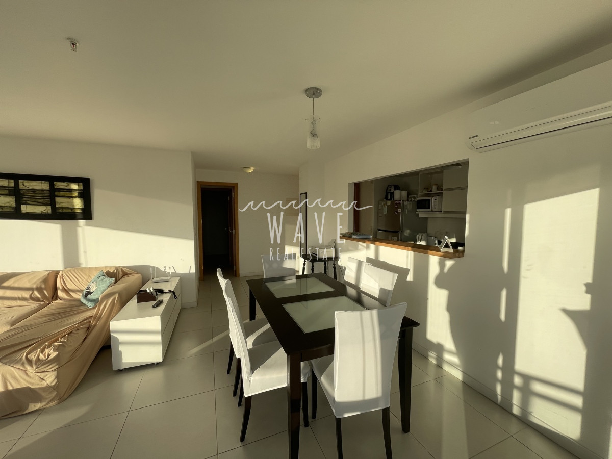 Apartamento ID.4204 - Venta y alquiler temporal de apartamento 2 dormitorios , torre con servicios en Av. Roosevelt