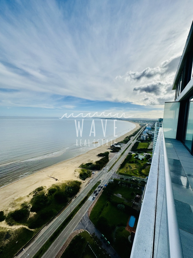 Apartamento ID.4107 - Venta Espectacular Penthouse, primera fila playa mansa
