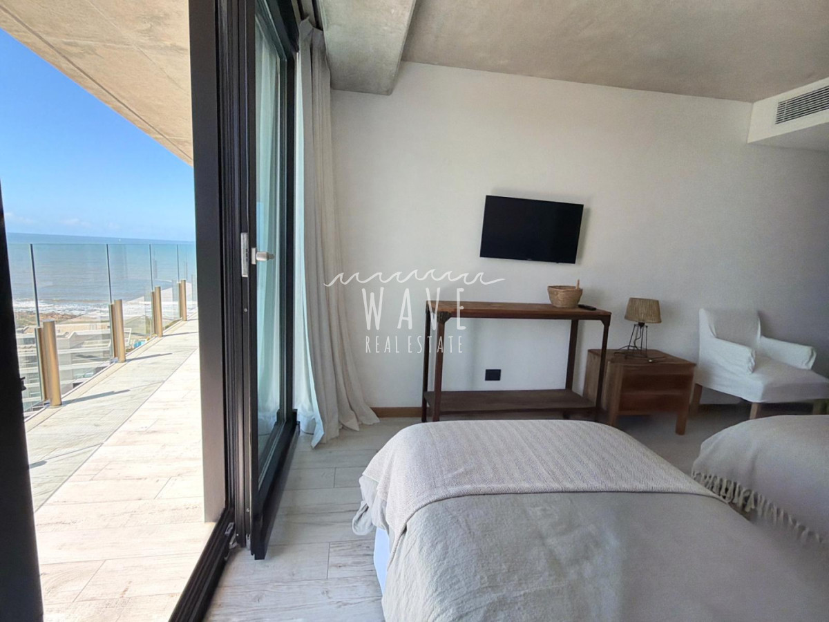 Apartamento ID.5325 - Venta Alquiler Departamento 3 dormitorios Surfide con vista 