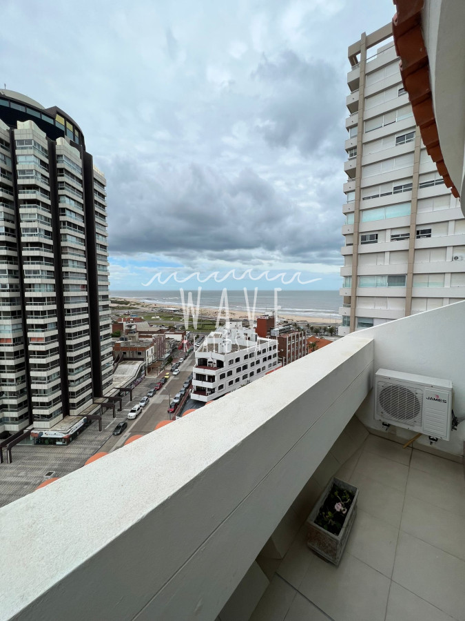 Apartamento ID.3964 - PENINSULA Disponible 5 dormitorios, todo el confort en una ubicación y vista privilegiada.